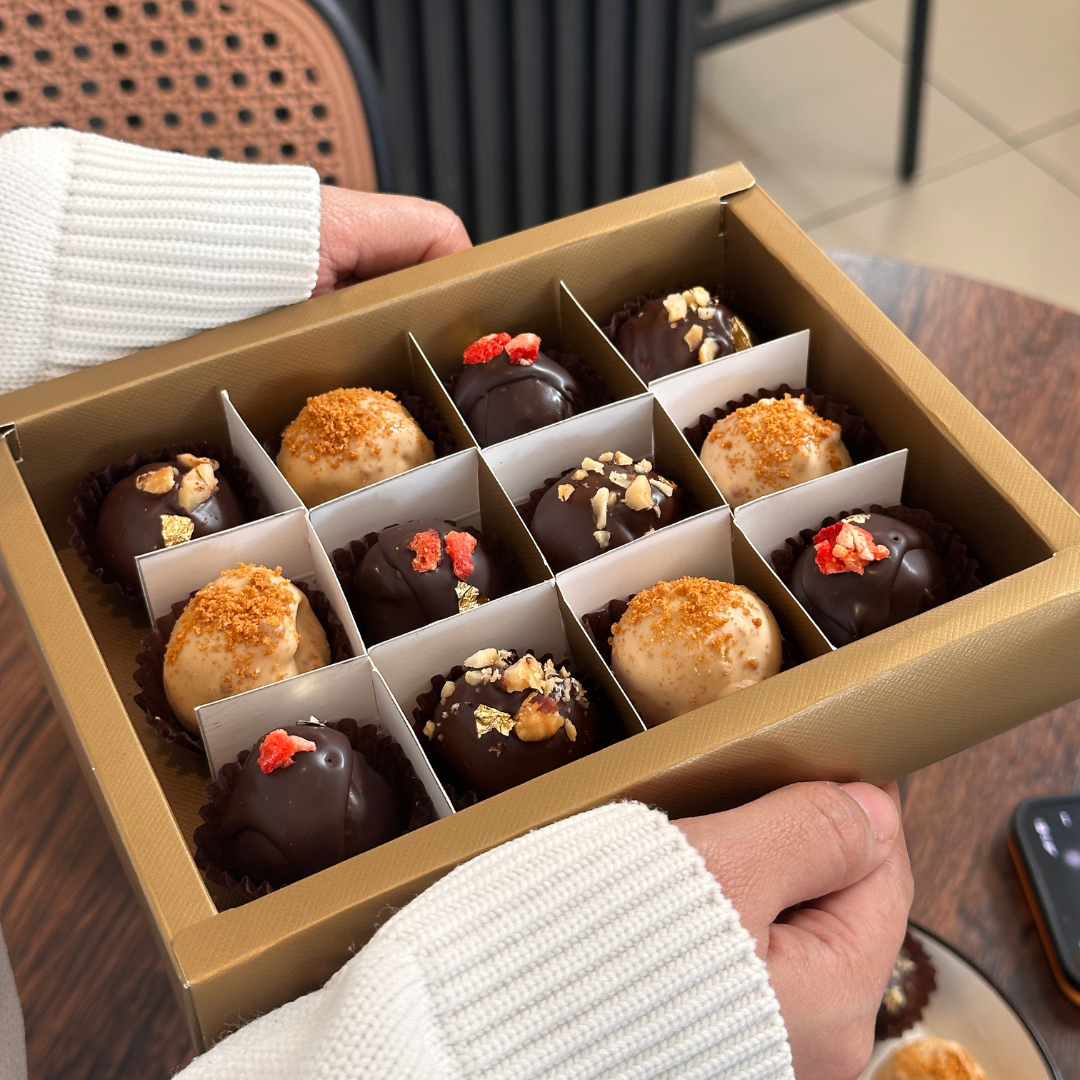 ASSORTED BANANA TRUFFLES - BOX OF 12
